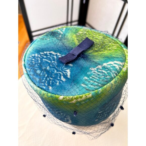 Cloche 1960s Hat Blue Green Threads 3 Depth 21 to 22 " Circumference - Picture 7 of 9